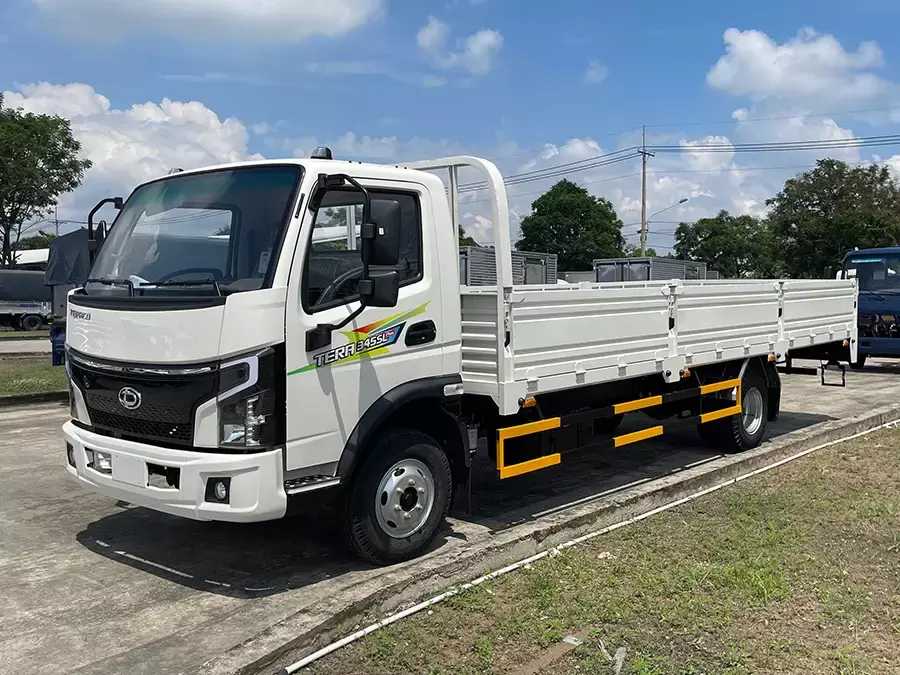 Thùng lửng phù hợp chở hàng cồng kềnh, dễ bốc dỡ