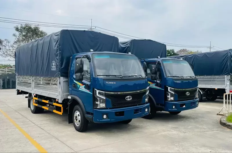 Xe tải 3 tấn cùng 3.490 kg chọn thùng 5,2 m hay 6,2 m?