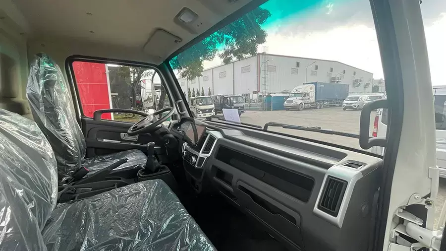 Không gian cabin rộng rãi, tiện nghi