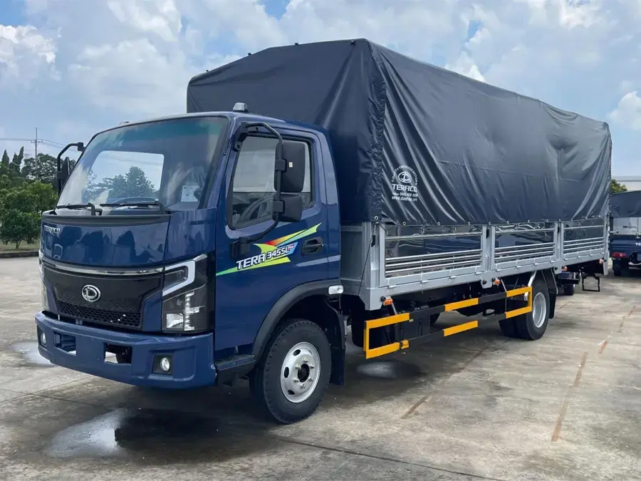 Xe tải 3 tấn chở nặng cần được kiểm tra và bảo dưỡng thường xuyên