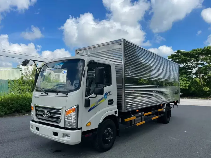 Kích thước thùng hàng lớn là ưu điểm của xe tải 3.5 tấn thương hiệu Teraco