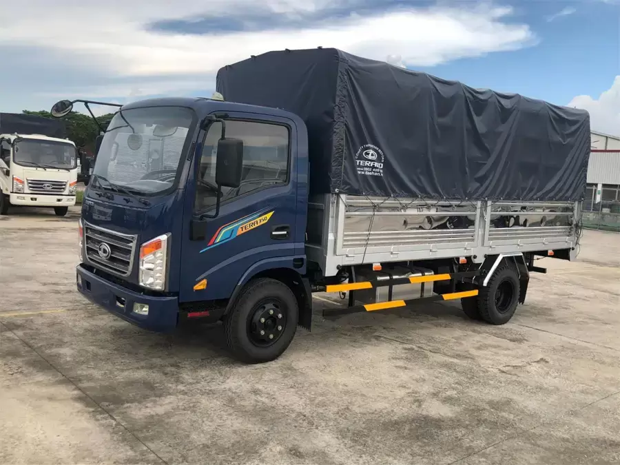 Thiết kế ngoại thất khoẻ khoắn tạo ấn tượng mạnh mẽ cho người dùng
