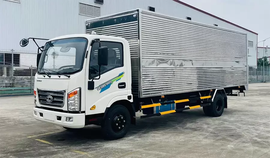 Thiết kế mạnh mẽ và hiện đại của xe tải Tera345SL