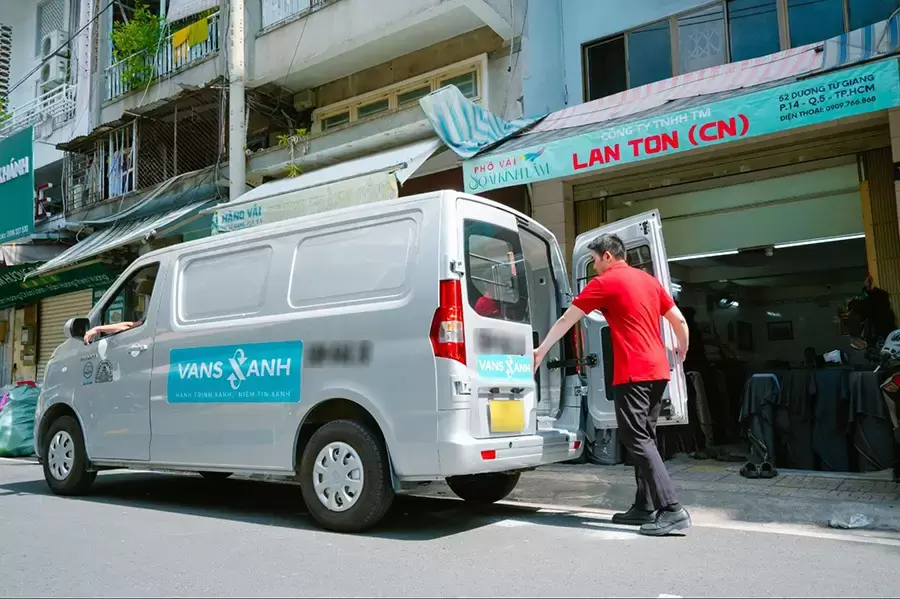 Giao hàng nội thành với xe tải van 750kg