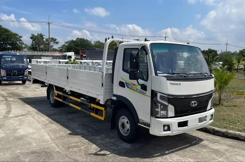Mua xe tải chở cát đá thế nào để khai thác hiệu quả?