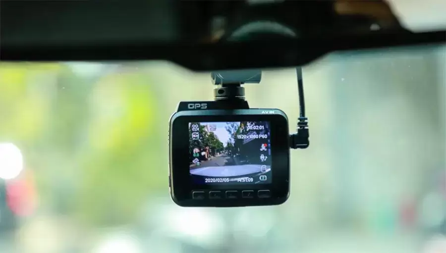 Kiểm tra thông báo và dữ liệu camera trước khi xử lý vi phạm