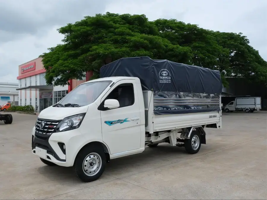 Xe tải nhỏ phù hợp với nhu cầu giao hàng tại khu vực chợ dân sinh