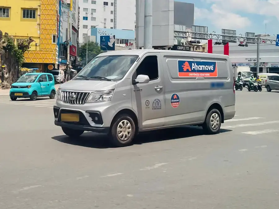 Xe tải van nhỏ phù hợp giao hàng trong đô thị