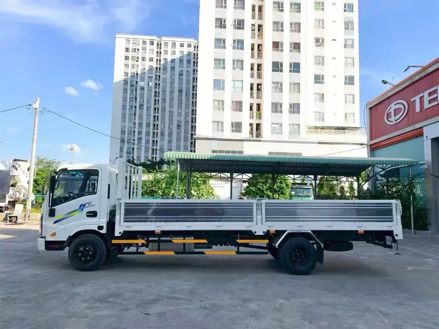 Thùng xe Tera190SL rộng nhất phân khúc xe tải nhẹ 1 tấn – 2 tấn