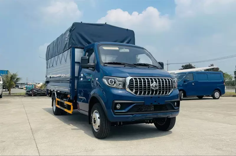 Vì sao xe tải nhẹ được lựa chọn cho giao hàng nội thành?