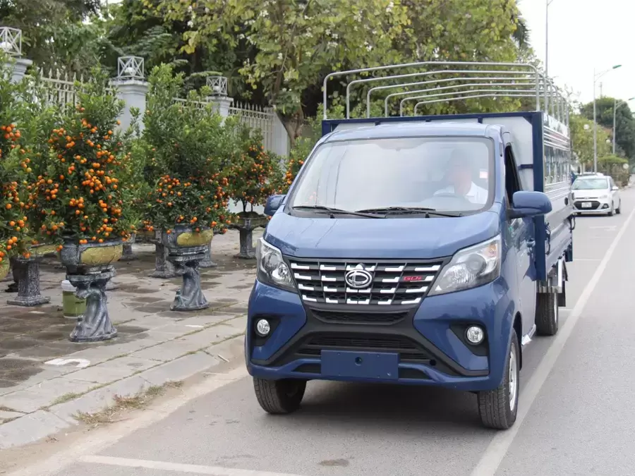 Xe tải nhỏ Tera Star với thiết kế mạnh mẽ và thể thao