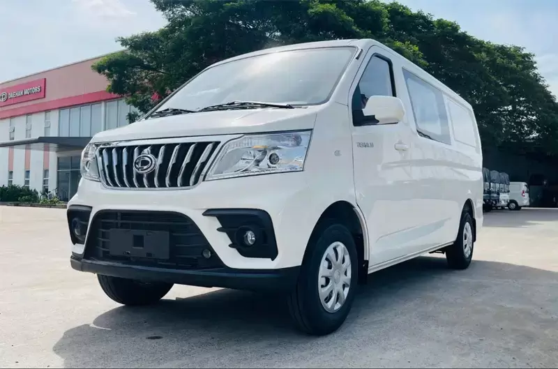Xe tải van Teraco 5 chỗ nên chọn Tera-V6 hay Tera-V8?