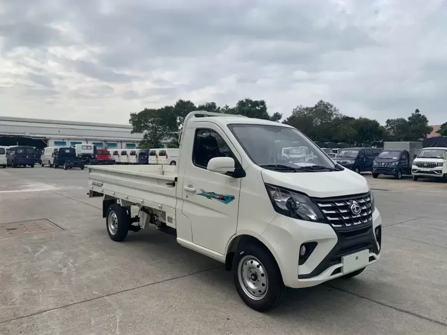 Xe tải thùng lửng