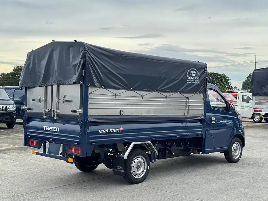 Thùng bạt lửng mở bửng được ưa chuộng nhờ đáp ứng nhiều mặt hàng khác nhau