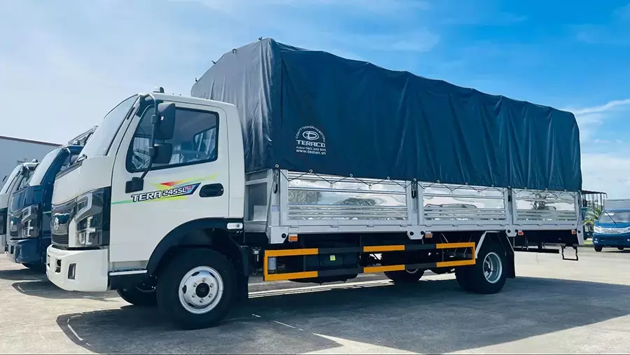 Tera245SL Plus thùng bạt dài lọt lòng 6.2 m