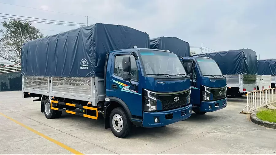 Xe tải thùng bạt
