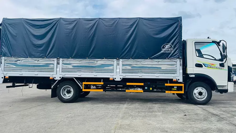 Xe tải thùng dài 6m2 tối ưu xếp hàng, phù hợp vận chuyển hàng kích thước lớn