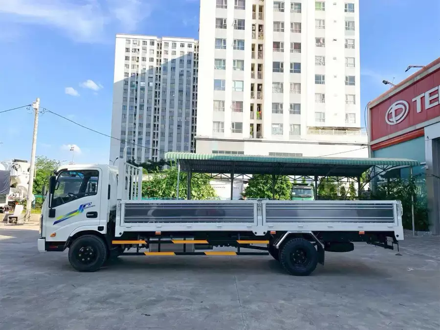 Xe tải thùng lửng dài 6m3 rất được ưa chuộng