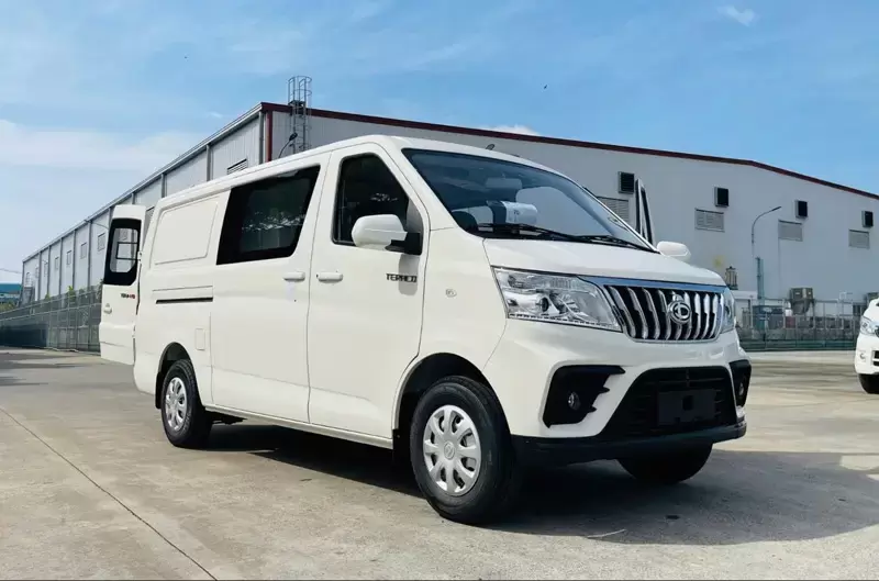 Xe tải van 5 chỗ là xe gì? Có nên mua tải van 5 chỗ để kinh doanh