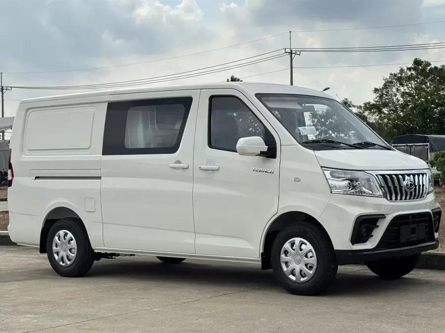 Tera-V8 là mẫu xe toàn diện được nhiều doanh nghiệp tin dùng