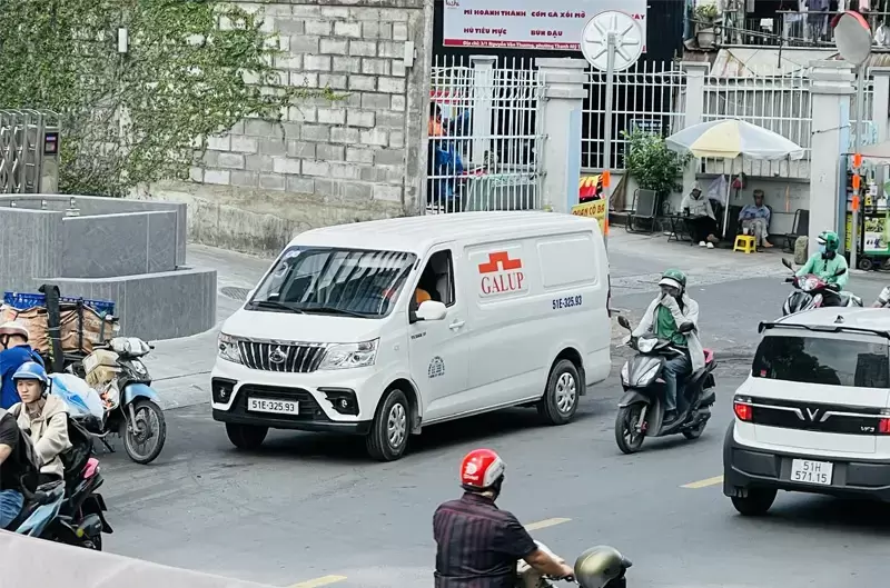 Xe tải van có bị cấm giờ cao điểm không? Quy định mới nhất 2026