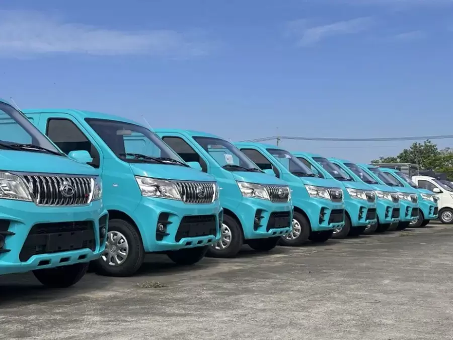 Xe tải van là giải pháp vận tải hiện đại cho nhiều doanh nghiệp