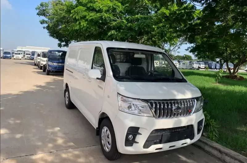 Giải đáp thắc mắc: Xe tải van là xe con hay xe tải?
