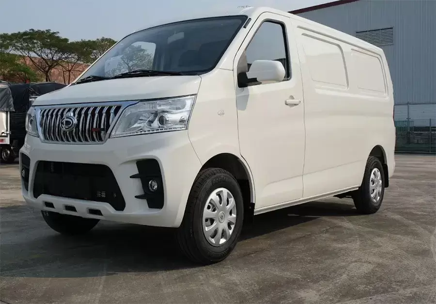 Xe tải van là xe gì? Công dụng, ưu điểm và giá bán xe van