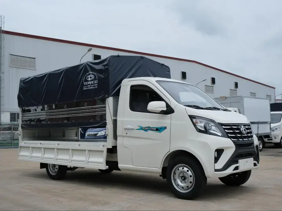 Xe tải vào hầm cần đối chiếu kích thước với giới hạn của công trình