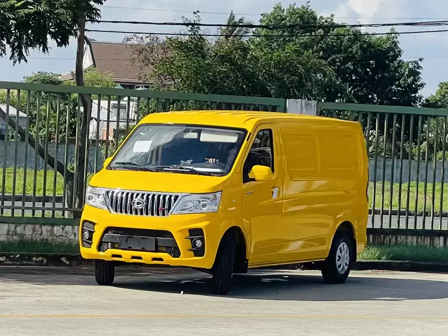 Thiết kế ngoại thất xe van 950kg Tera-V6