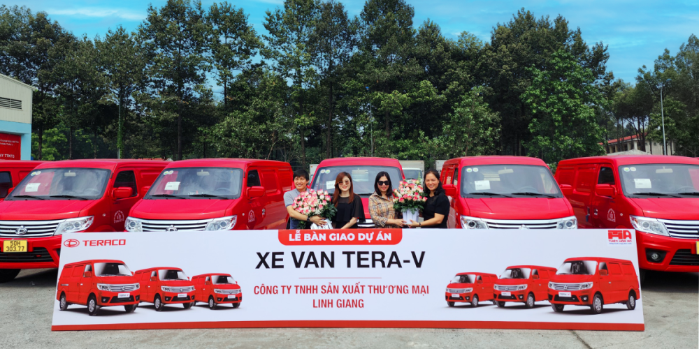 Teraco Thiên Hòa An bàn giao lô xe Tera V cho Công ty Linh Giang