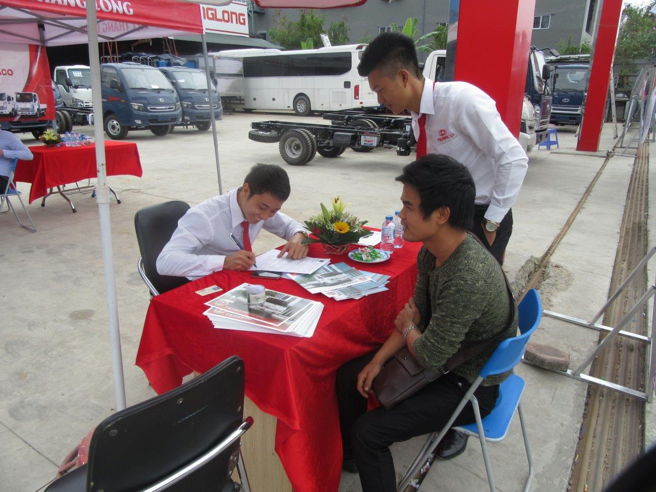 Teraco Việt Thăng Long tổ chức thành công sự kiện trưng bày và lái thử xe Teraco tại Hà Nội